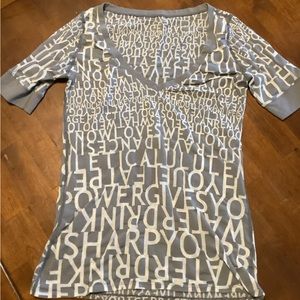 Lululemon Fresh Manifesto Vneck Tee